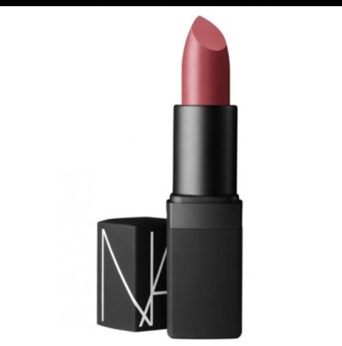 复古姨妈红值得买吗,复古红和姨妈红的区别