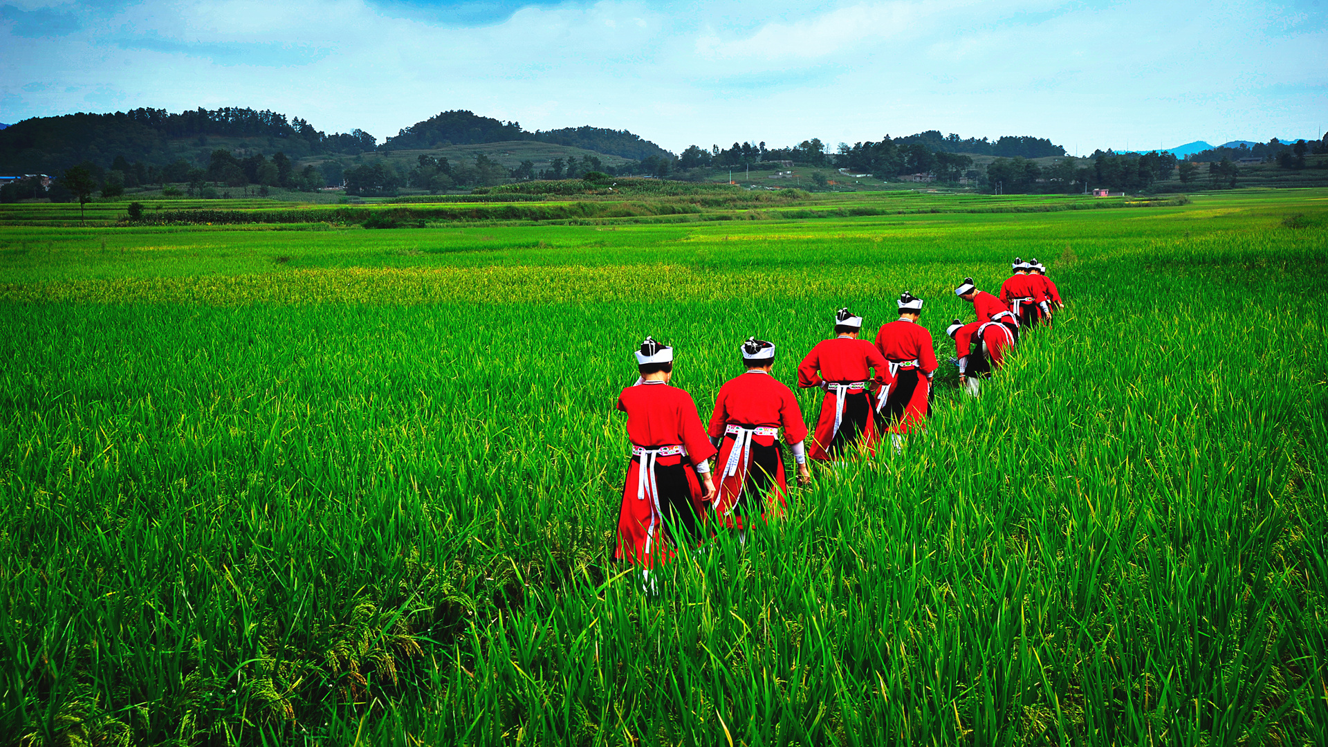 看看如今旧州镇终于找到了历史上夜郎自大的底气