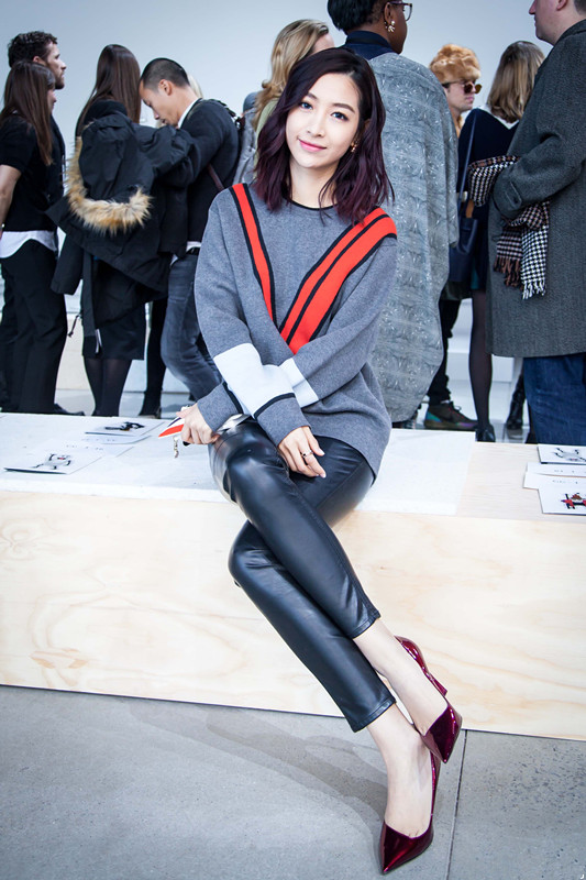 张雨绮喇叭裤穿搭,张雨绮小s