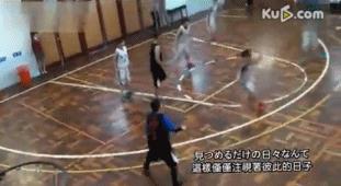 怪球手萧敬腾篮球水平如何科比见他都曾带雨伞