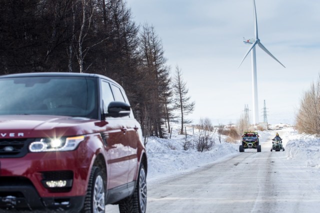 路虎揽胜运动版越野性能测试,2022款路虎揽胜运动深度测评