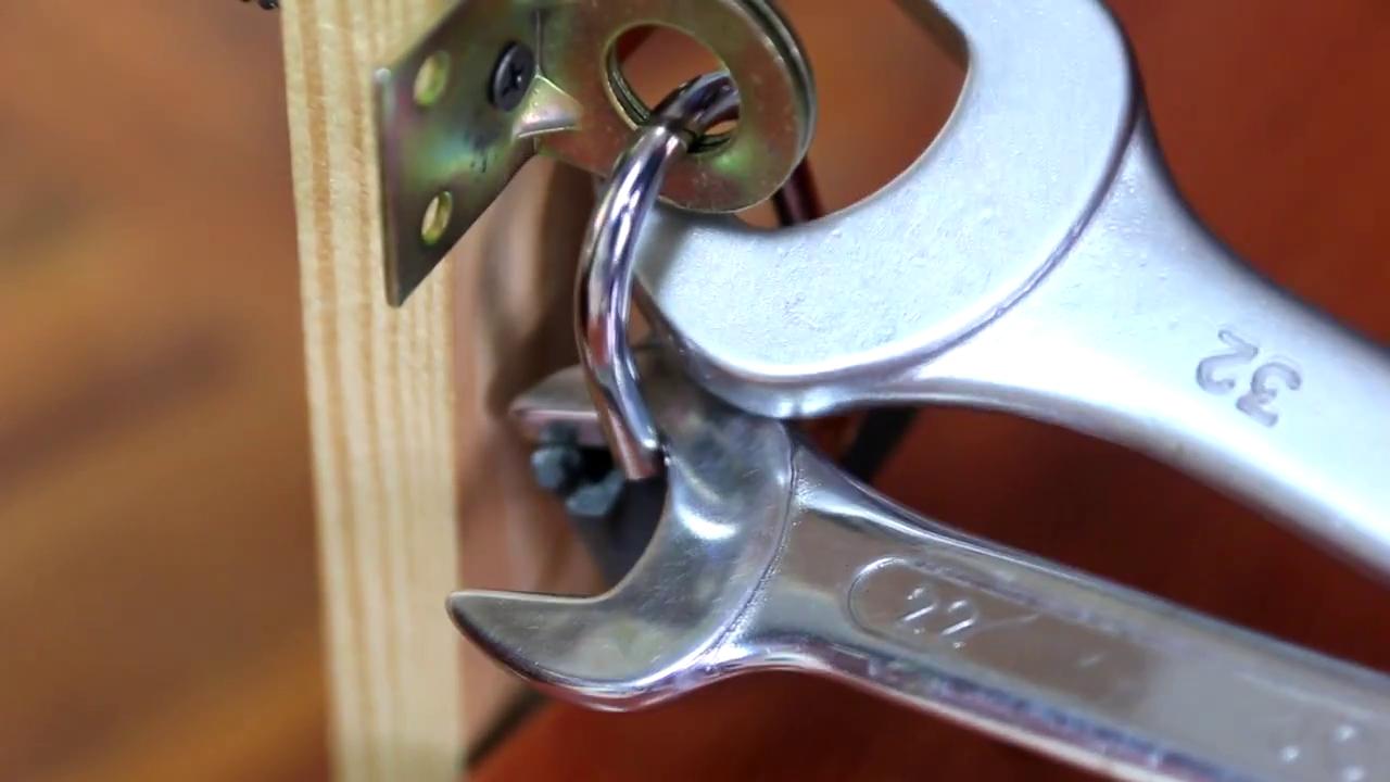 钥匙开锁小妙招,最好用的开锁办法是什么