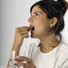 18岁女孩吃两种感冒药死亡!去药店买药,导购不会告诉你这些