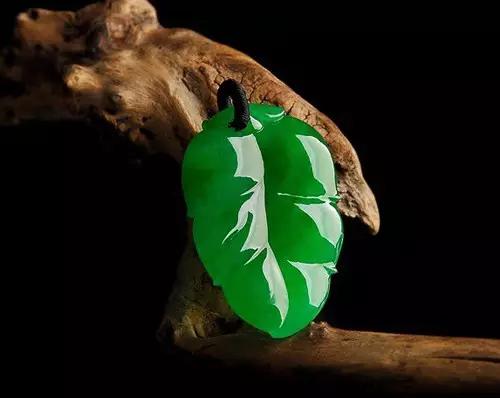 拿走不谢：熟用三十六计，教你买翡翠时如何砍价！