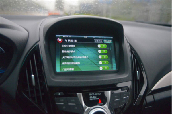 比亚迪秦ev抢先体验,2022比亚迪秦plusev新款