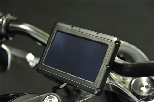 哈雷livewire试驾视频,哈雷新车livewire评测