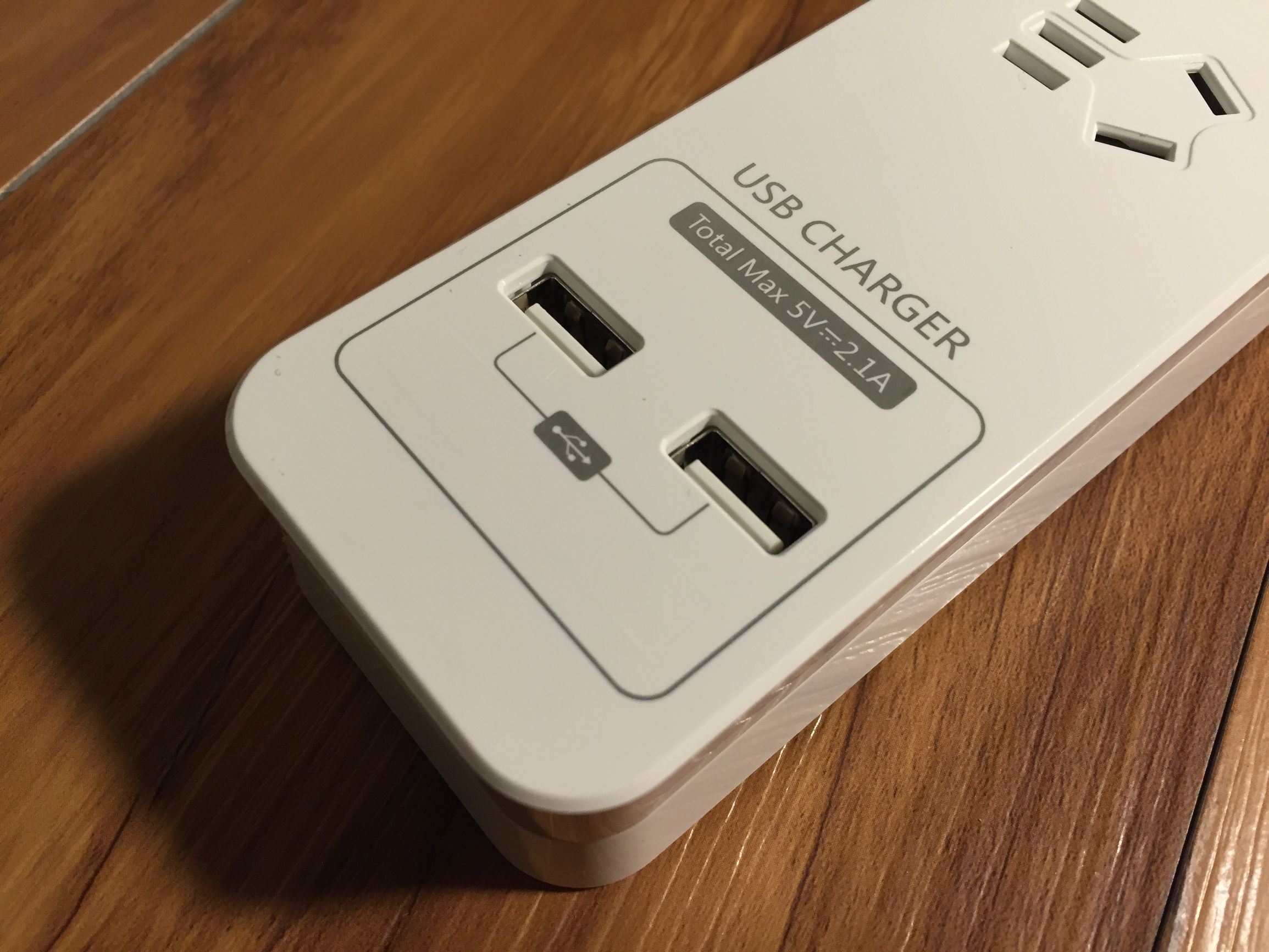 航嘉智能插排,航嘉usb插排拆解