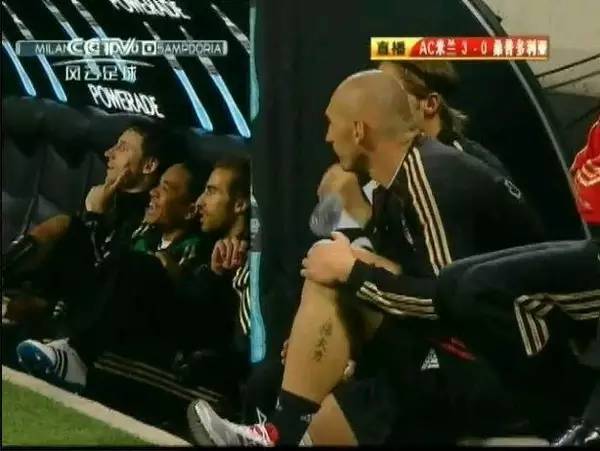 有藏文纹身的球星,有汉字纹身的球星