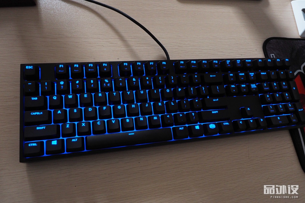 酷冷至尊键盘烈焰枪测评,酷冷至尊机械键盘xtv2