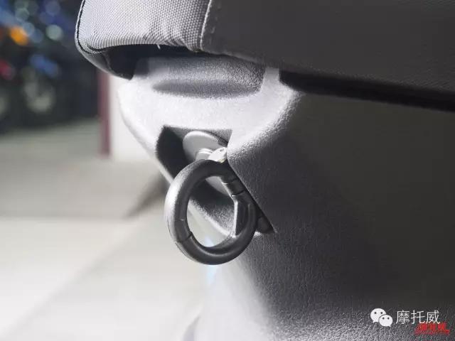 进口比亚乔fly150踏板,vfly150评测