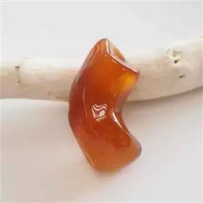 蜜蜡的造假手段,各种造假蜜蜡都会暴露出真身