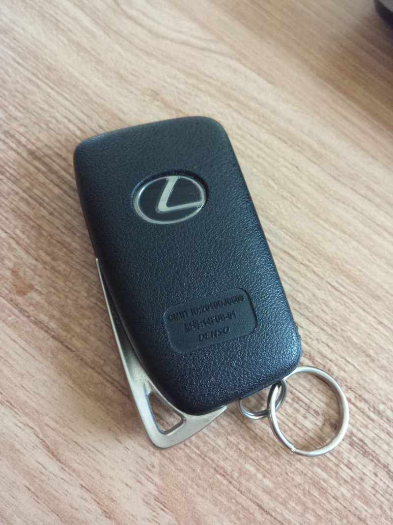 4s店换车钥匙电池多少钱一个,4s店车钥匙换电池多少钱