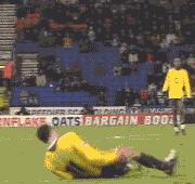 足球场上那些假摔瞬间,足球史上最佳假摔