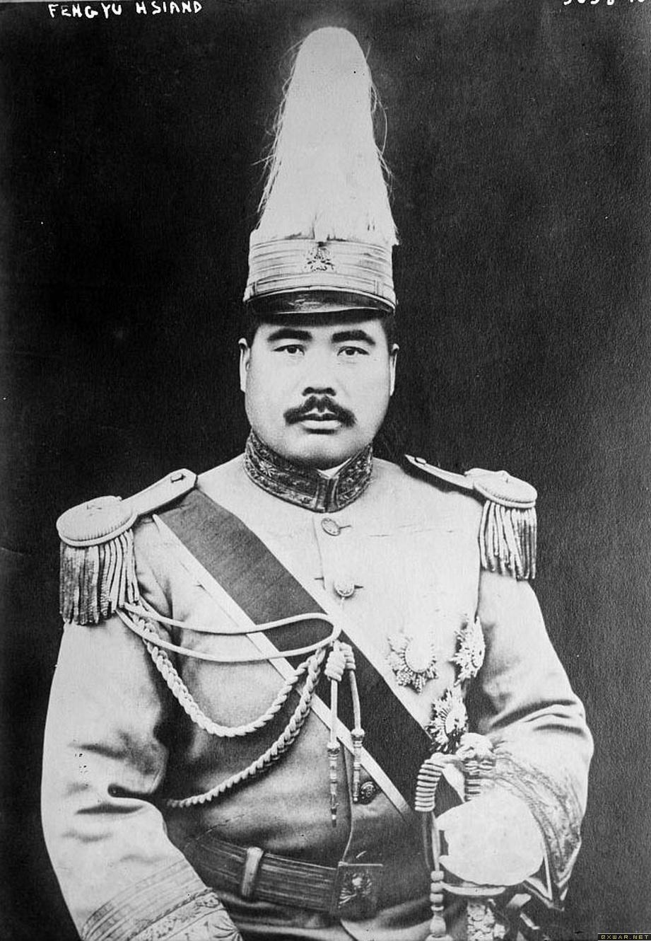 你看不出门道来自然会以为它只是一部破武侠:我读《城邦*力暴**团》