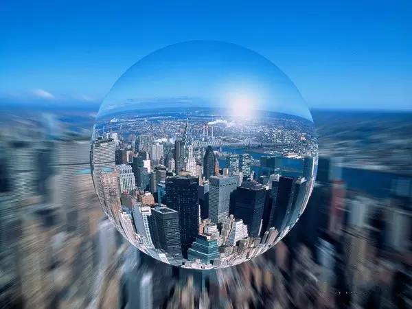 “深圳已疯，上海正在疯”，现在是购房良机吗？