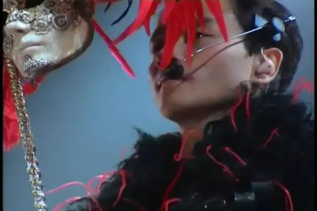 山寨版《最后的晚餐》：面具，虚伪时代的生活野心。|干货