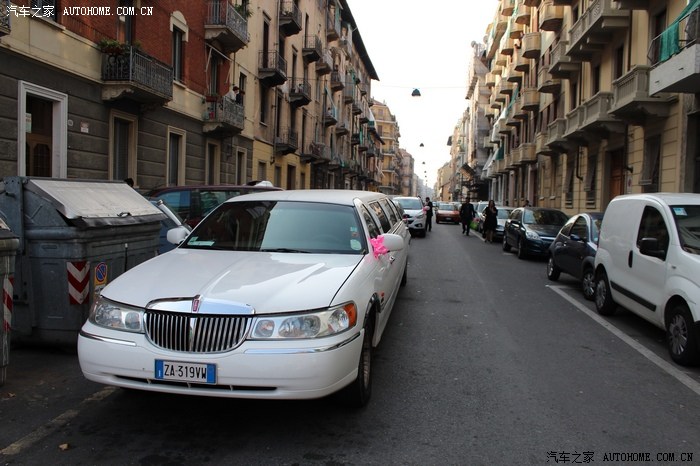 国外结婚租婚车吗 (国外婚车租赁价格表)