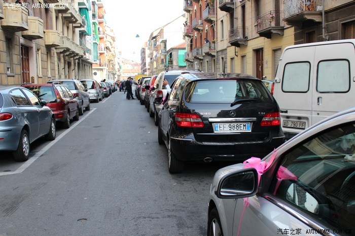 国外结婚租婚车吗 (国外婚车租赁价格表)