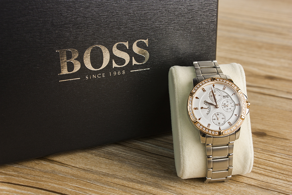 手腕上的公主，BOSS绚丽水晶腕表，帮你表达爱