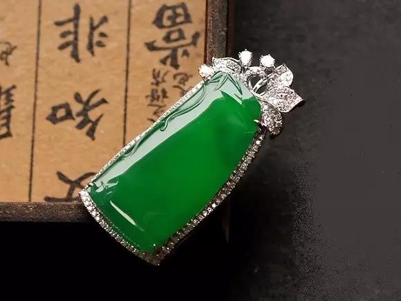 买翡翠不知道怎么还价，快进来看看