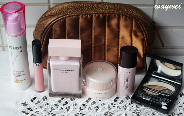 秋烟奶杏色适合的妆容,清透灵气妆容搭配什么粉底