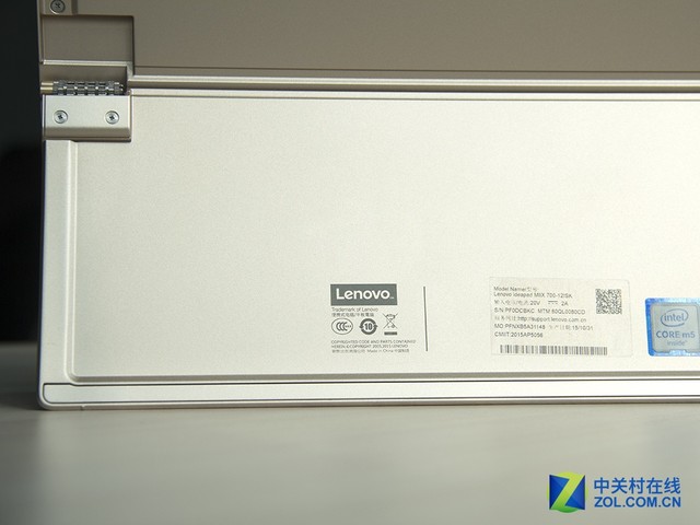 联想miix700和surfacepro4哪个好,联想miix4值得入手吗