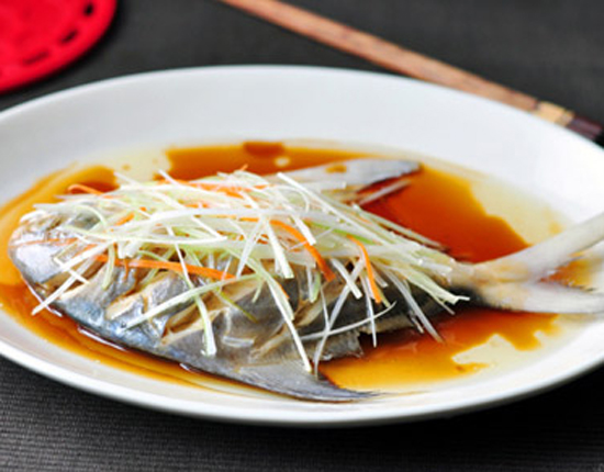 清蒸武昌鱼做法最正宗的做法,清蒸武昌鱼怎么做才好吃简单窍门