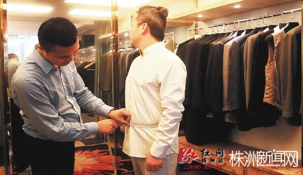 合身不会撞衫,株洲多个品牌可以定制衣服了,不过价格蛮贵!