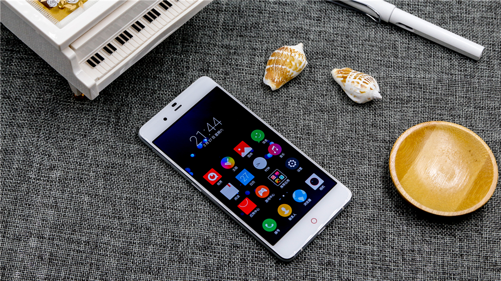 美，才是第一生产力——布拉格S详细体验