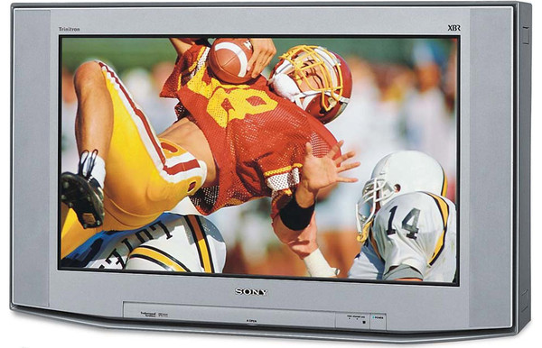 何止72变?电视下半身从无到有的进化史