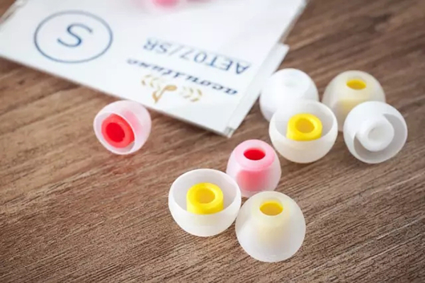 不同的耳塞套效果的实测,不同耳塞套区别