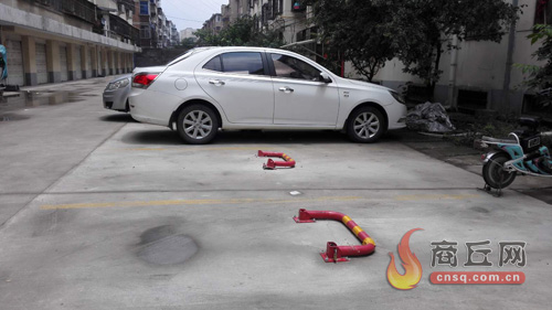 小区无人值守停车场,小区无人值守车辆门禁系统