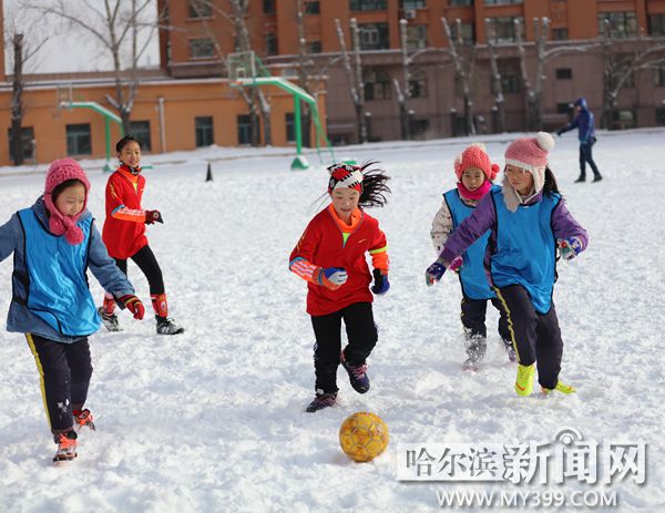 留守娃娃是什么让你们快乐地玩耍？