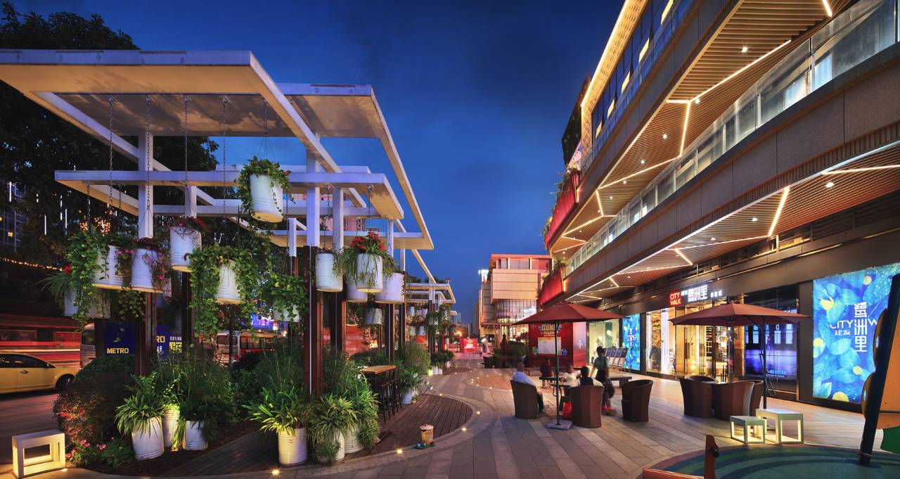 城南商场在建,城南本来要开发的商场