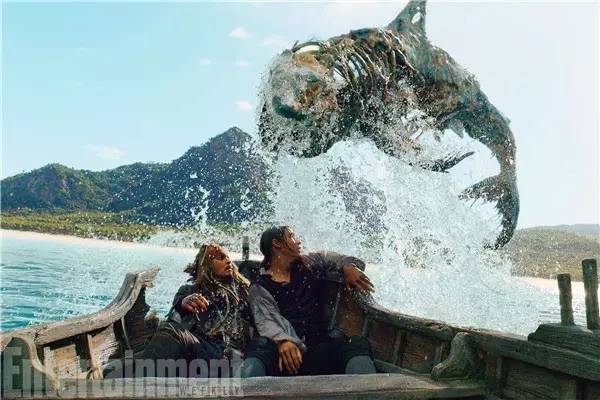 加勒比海盗骷髅鲨鱼完整版,加勒比海盗5中的亡灵鲨鱼