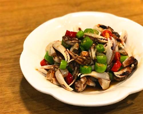 What？！4斤螃蟹里1斤皮筋？！其实咱青岛这6家“正经”蟹店值得一去！