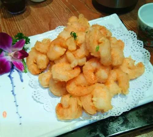 What？！4斤螃蟹里1斤皮筋？！其实咱青岛这6家“正经”蟹店值得一去！