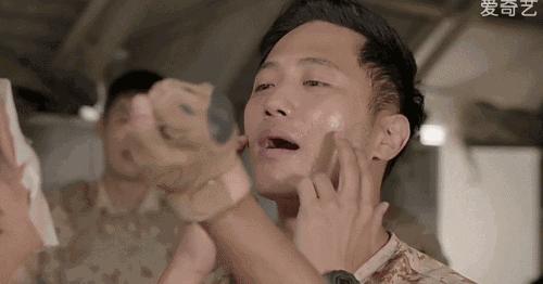 天将降美貌于斯人也必先囤齐面膜敷其脸（穷到独剩颜值）