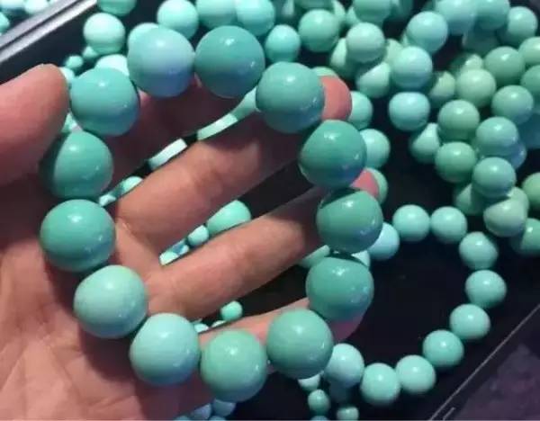 如何鉴别绿松造假,市面上假绿松