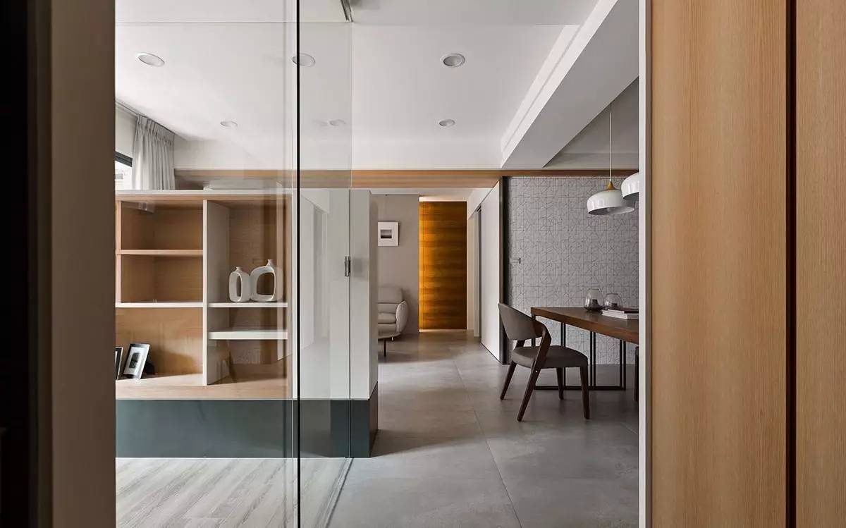 泉水湾三室二厅126平顶楼,泉水湾三居室