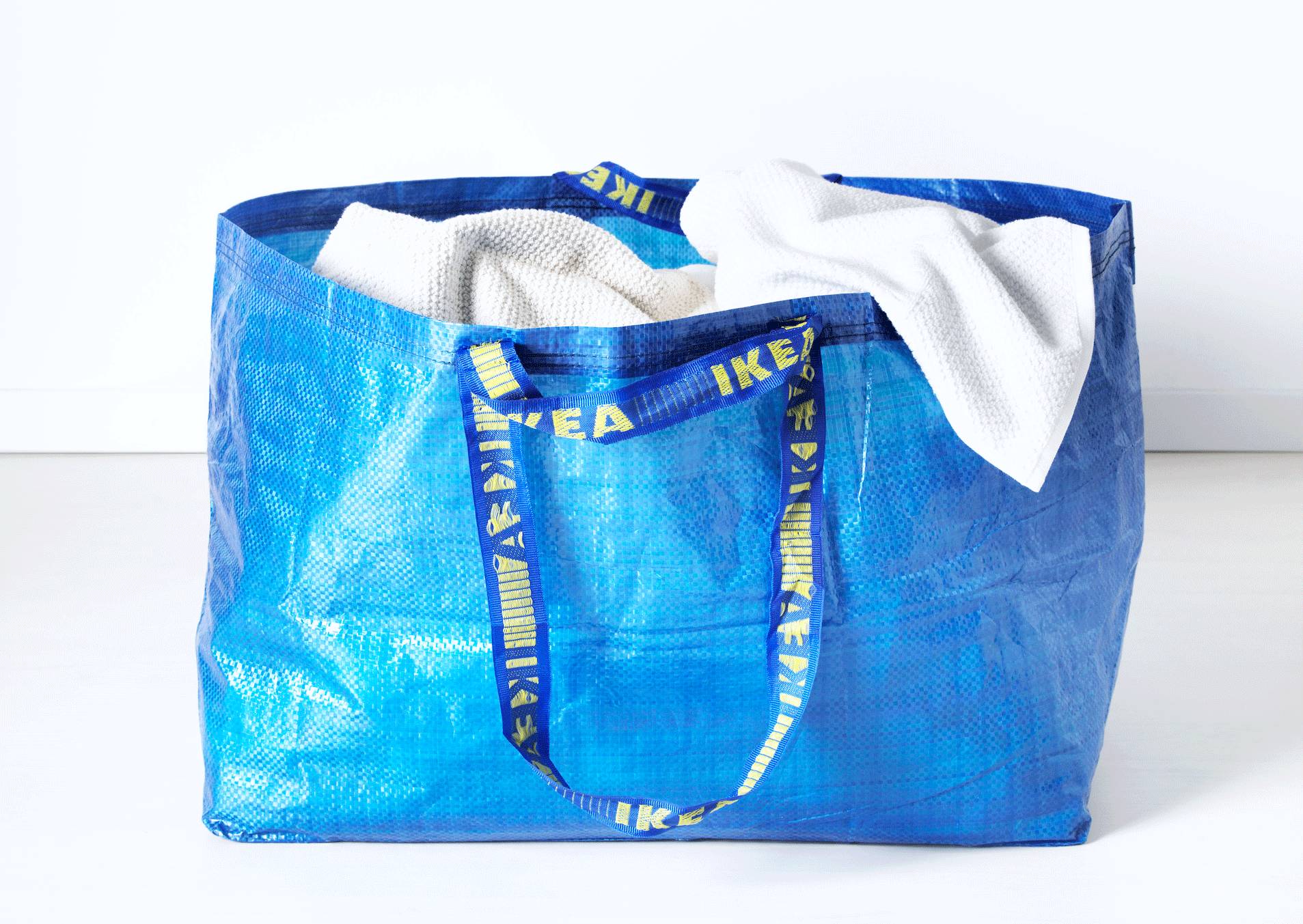 贫穷使人进步,贫穷使人进步后面一句