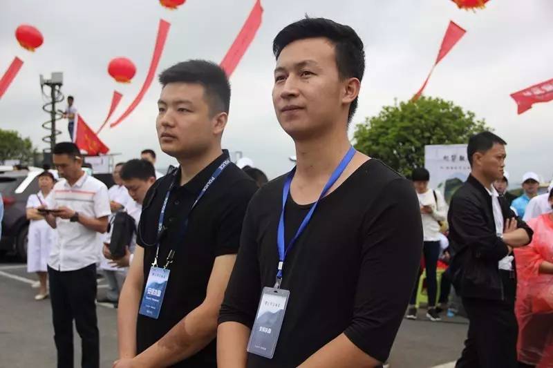 牵手茶人聚匀城，拥抱世界品香茗