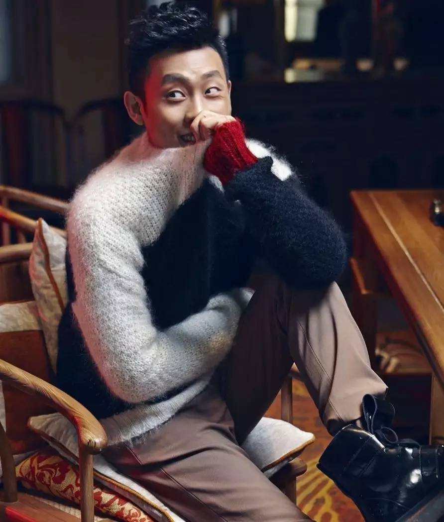 我们和演艺圈最会养猫、码字,知乎最会演戏的段子手聊了聊