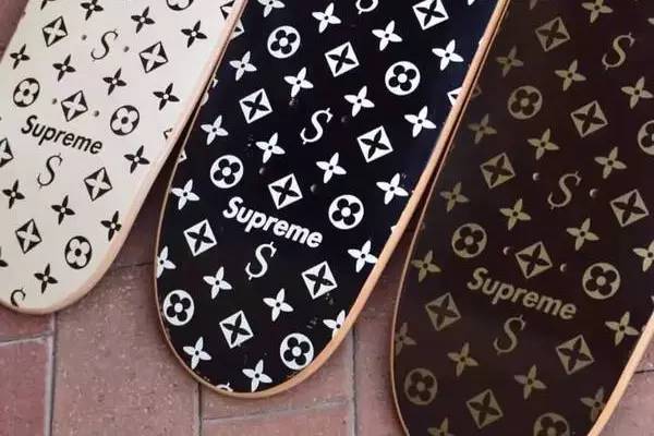 潮牌bape秋冬系列,潮牌supreme哪些是真的