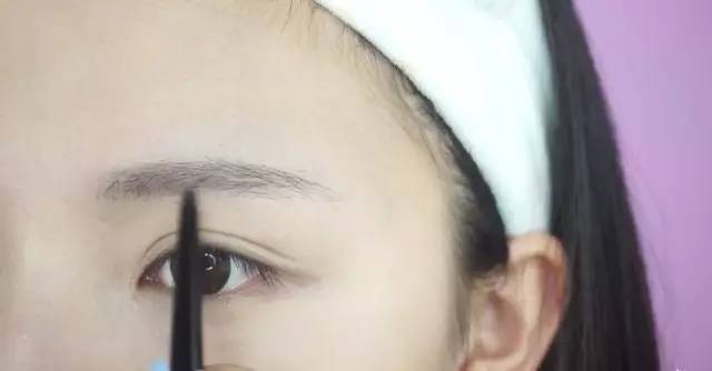 混迹职场江湖,哪能不妆一妆