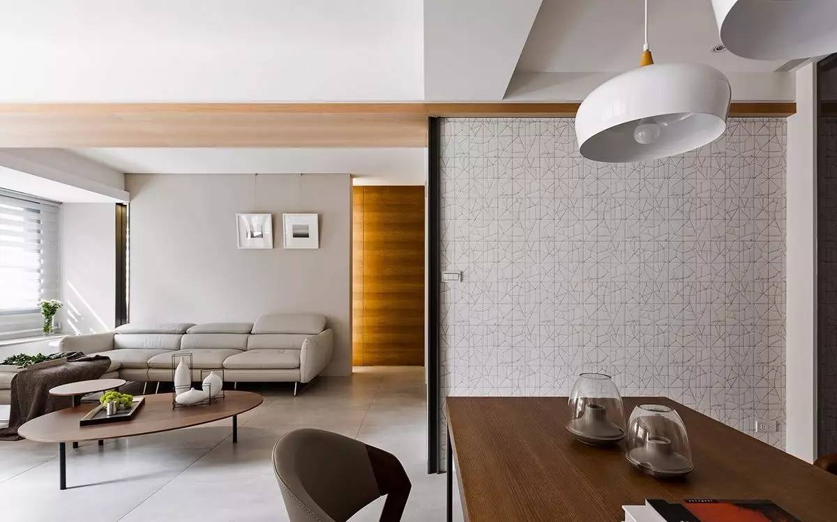 泉水湾三室二厅126平顶楼,泉水湾三居室