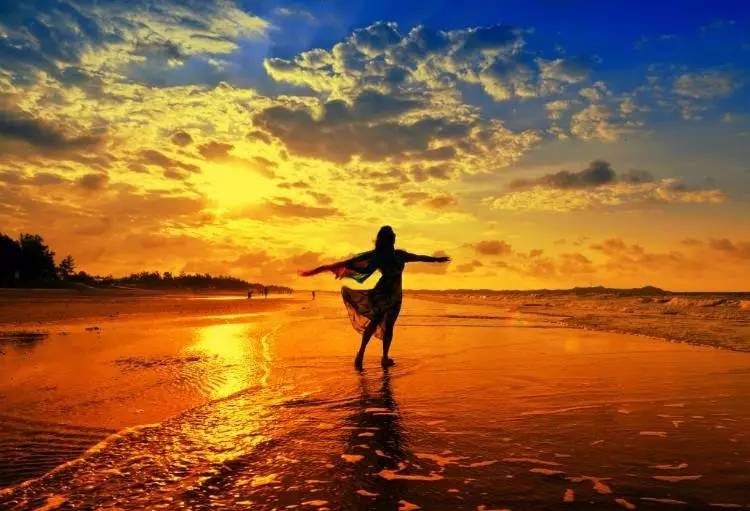 听说假期和轻音乐很配，听首曲子探索心灵吧｜悦读