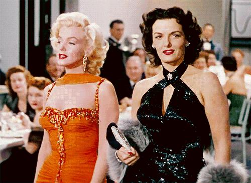 上海二手奢侈品回收实体店,上海妃鱼二手奢侈品