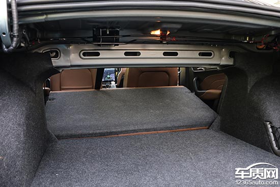 荣威i6插电混动45t评测,荣威i620款测评