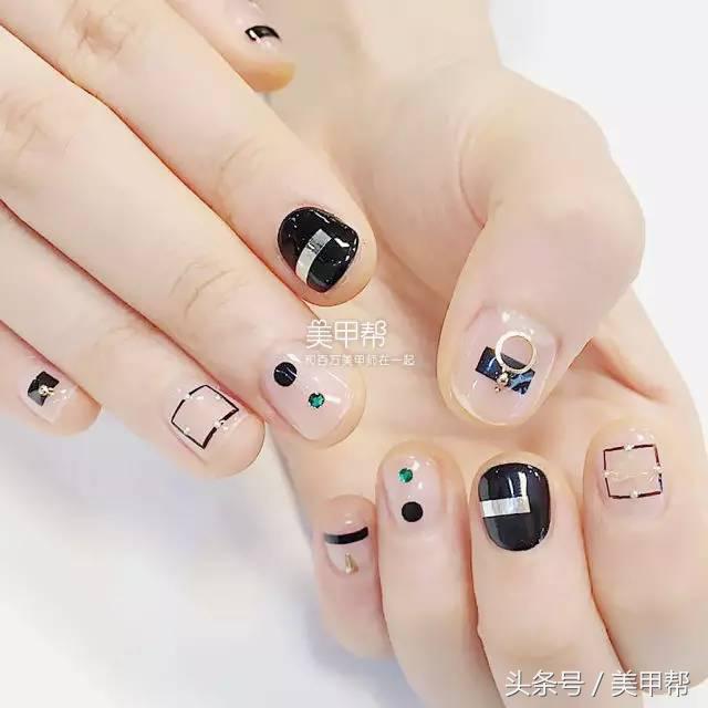 指甲特别短小能做美甲嘛,2019美甲短小甲款式